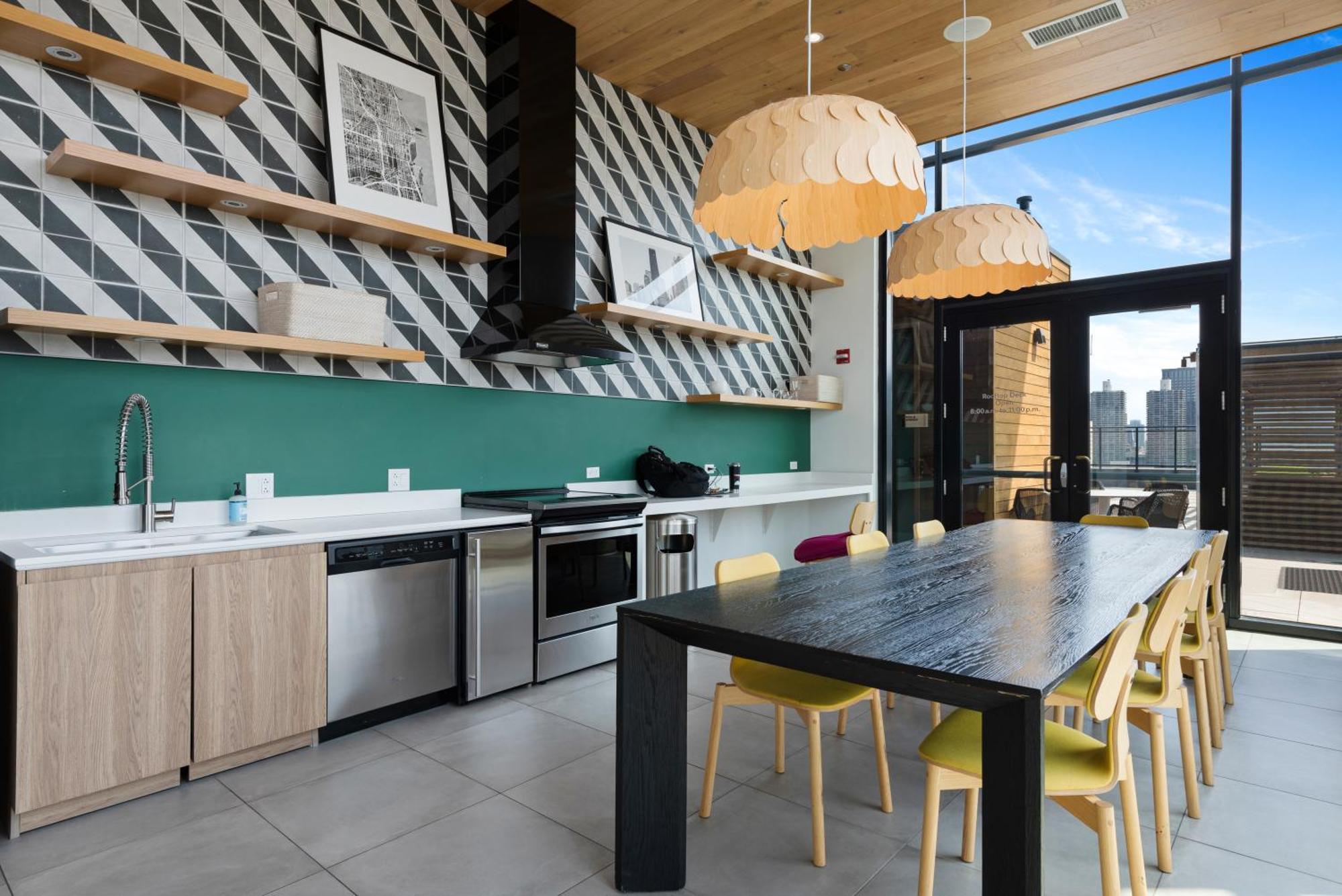Aurelien Spacious Apartments In The Heart Of Gold Coast Чикаго Екстер'єр фото