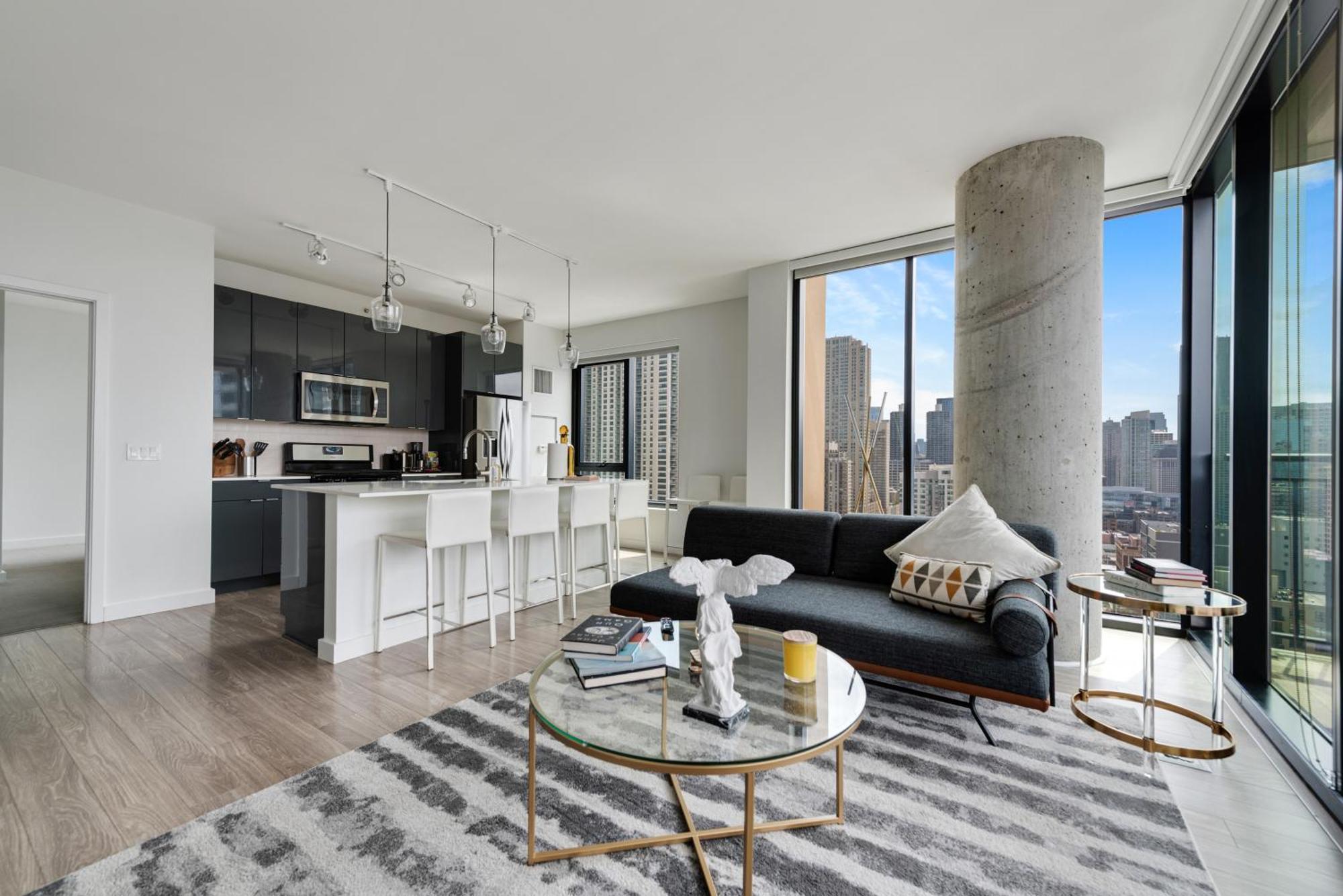 Aurelien Spacious Apartments In The Heart Of Gold Coast Чикаго Екстер'єр фото