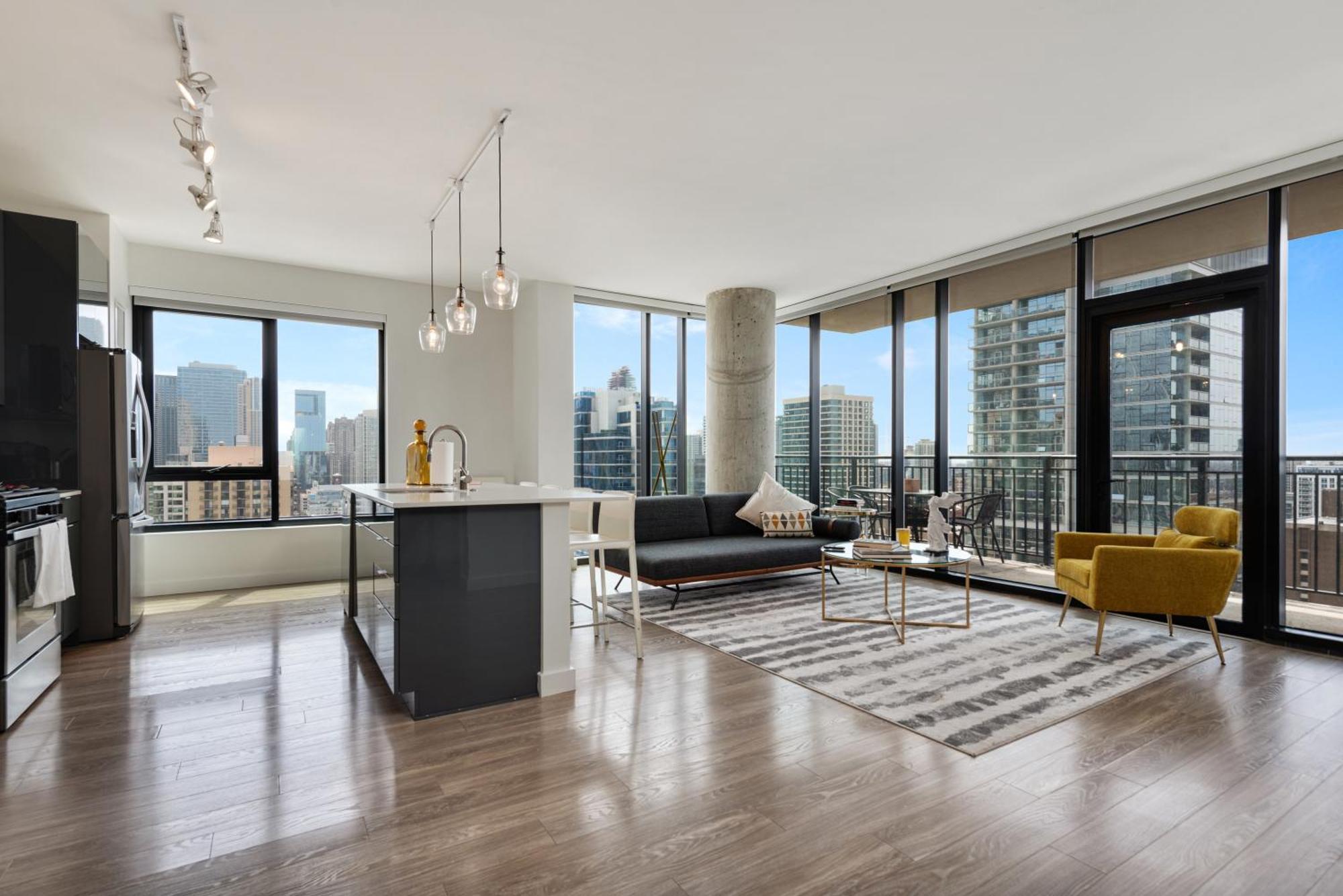 Aurelien Spacious Apartments In The Heart Of Gold Coast Чикаго Екстер'єр фото